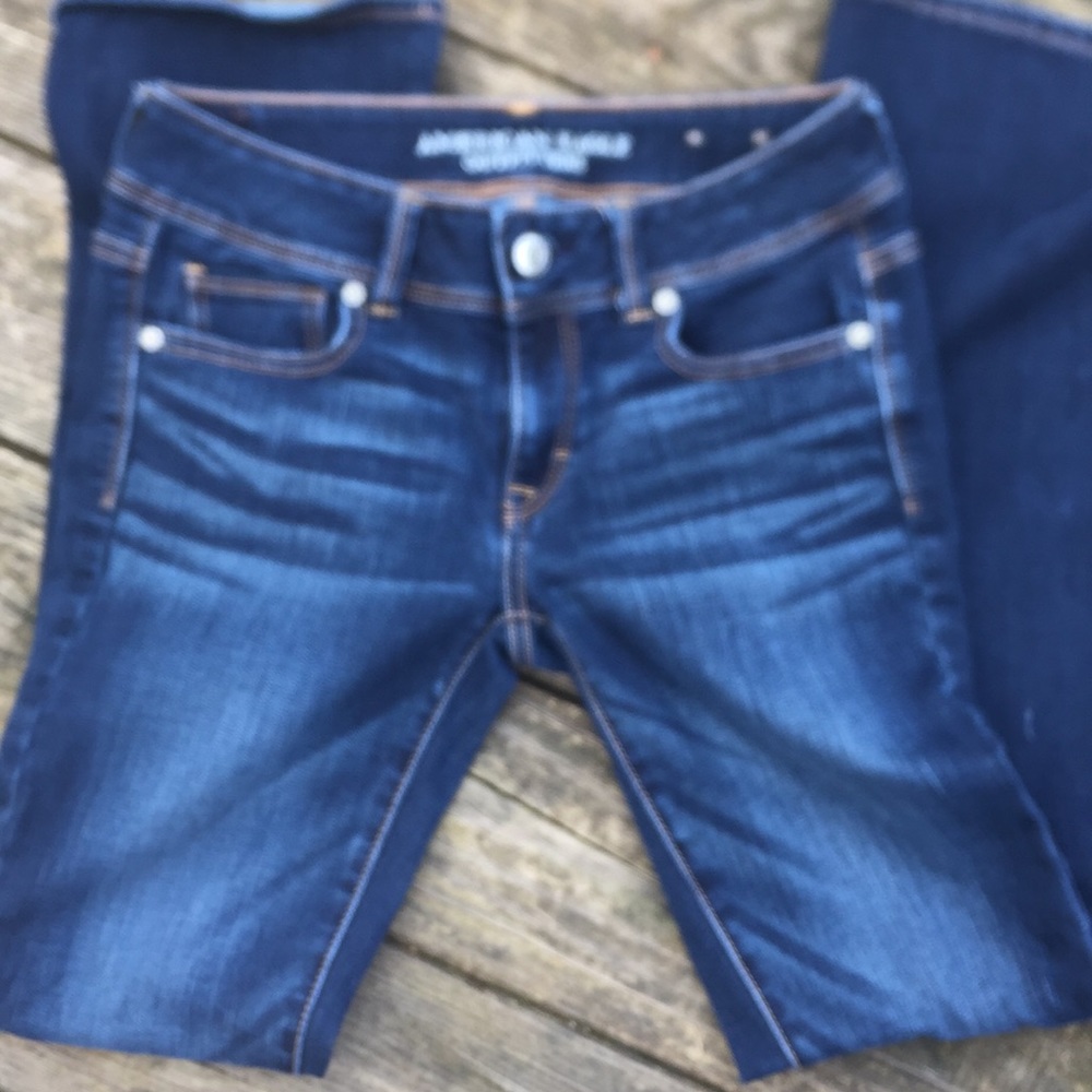 NWOT American eagle jeans!